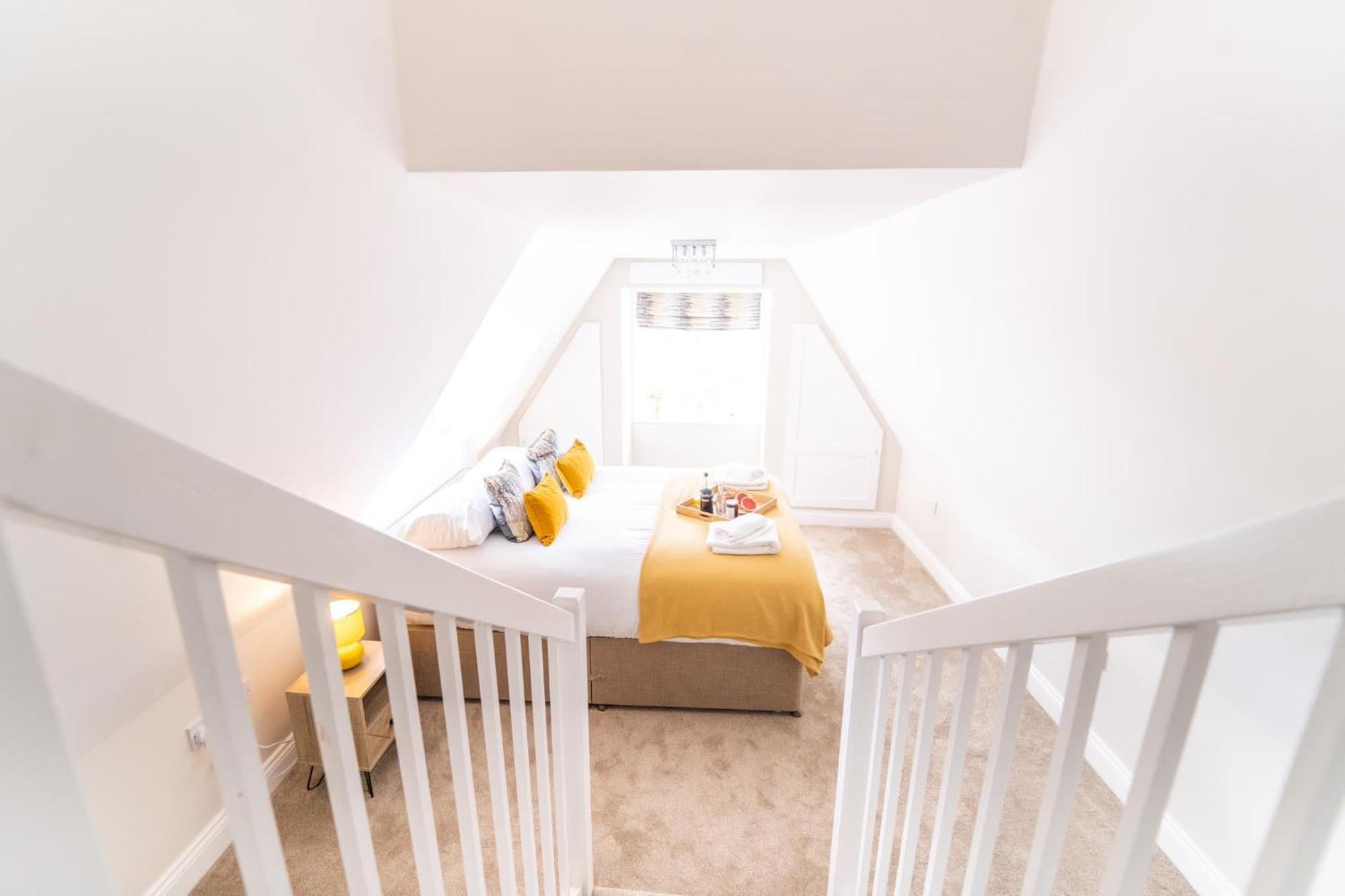 Апартаменты King Street Penthouse - 2 Bed Грейт-Ярмут Экстерьер фото