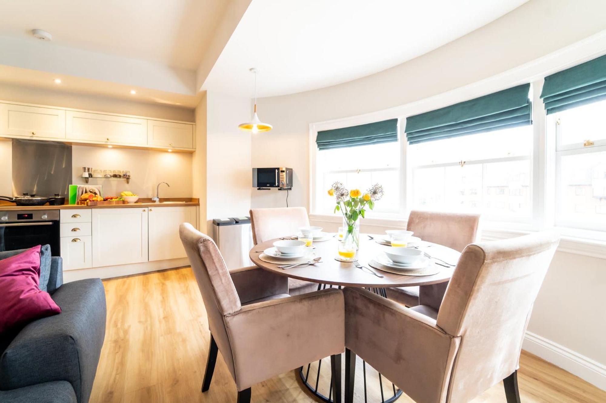 Апартаменты King Street Penthouse - 2 Bed Грейт-Ярмут Экстерьер фото