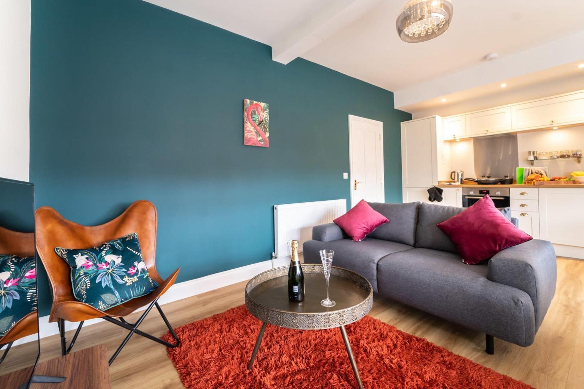 Апартаменты King Street Penthouse - 2 Bed Грейт-Ярмут Экстерьер фото
